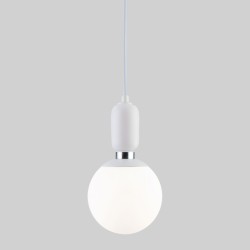 Подвесной светильник со стеклянным плафоном                      Eurosvet  50151/1 белый