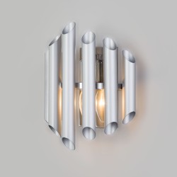 Настенный светильник с металлическим плафоном                      Bogate's  362/1 серебро