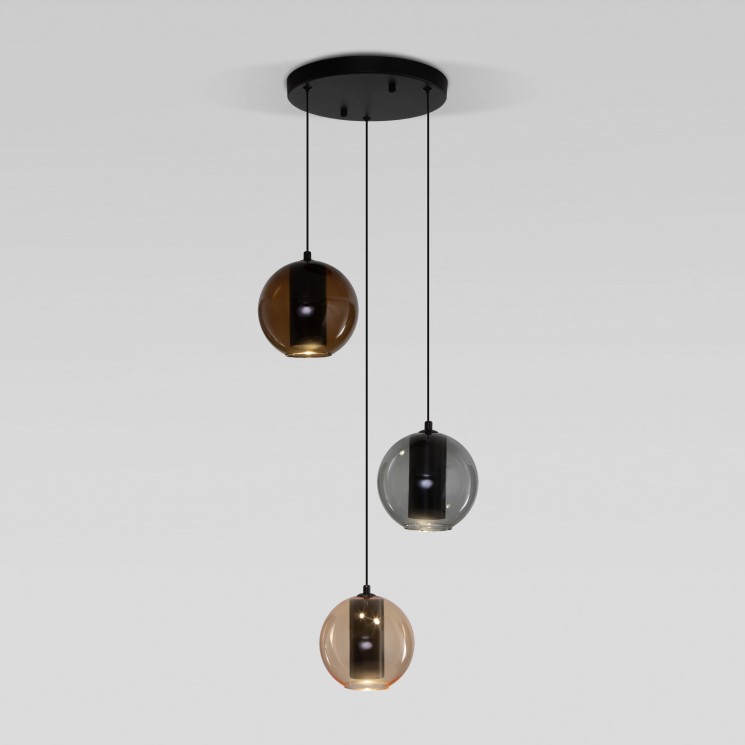 Подвесной светодиодный светильник со стеклянными плафонами                      Eurosvet  50258/3 LED дымчатый/ бежевый/ шоколад