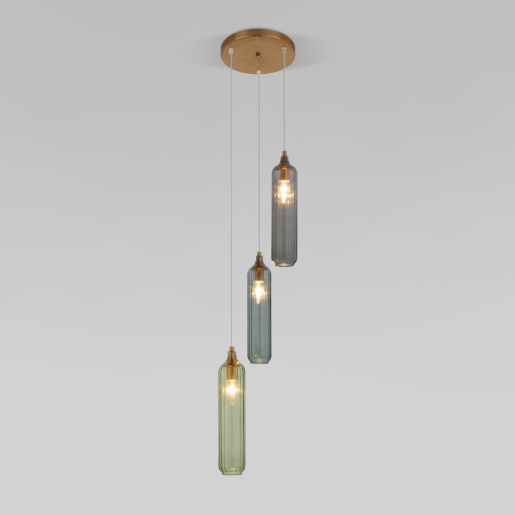 Подвесной светильник со стеклянными плафонами                      Eurosvet  50252/3 латунь